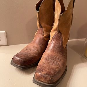 Men’s Ariat boots